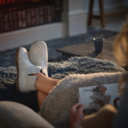 Mula Wollfilz-Hausschuhe Natural Delta